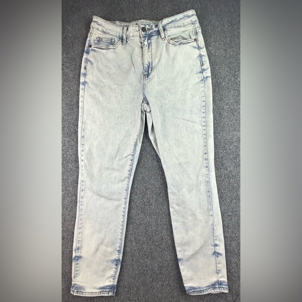 Judy Blue Women’s Slim Fit Light Blue Denim Jeans Size 11/30 Stretch